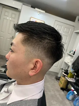 メンズ 💈FADE &LINE安達のヘアスタイル