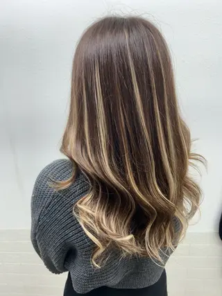 ダブルスキルエクステ /羽エクステ白石宇由のヘアスタイル