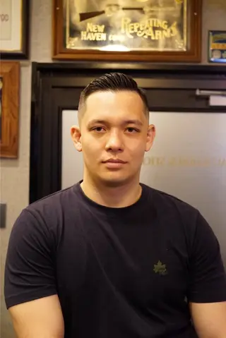 メンズ アイブロウ メンズ眉毛ワックス 青山英憲のヘアスタイル