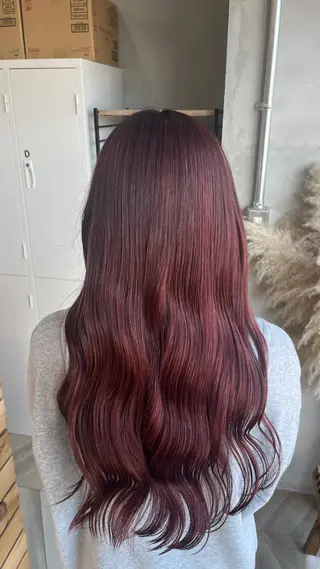 カラー 田中 萌のヘアスタイル