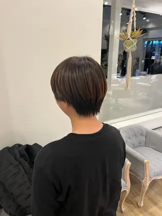 ショート LORAN 寺田のヘアスタイル