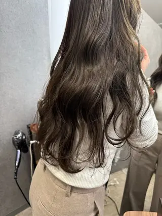 ロング clomus所属・YUKA🐻‍❄️ 🎀当日予約ok/のヘアスタイル