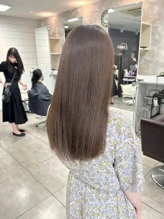 セミロング アイブロウ 🫧艶髪カラー🫧 森本くるみのヘアスタイル