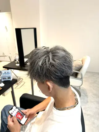 メンズ 髪質改善ストレート オルメントのヘアスタイル