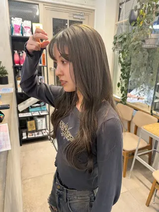 セミロング カラー Lomalia 🤍🫧/makoのヘアスタイル