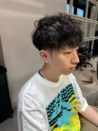 ミディアム パーマ メンズ 似合う髪型が 分からない方へのヘアスタイル