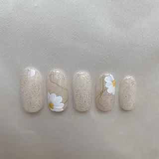 ネイル loulou   _nail所属・葛西 知佳のネイルデザイン