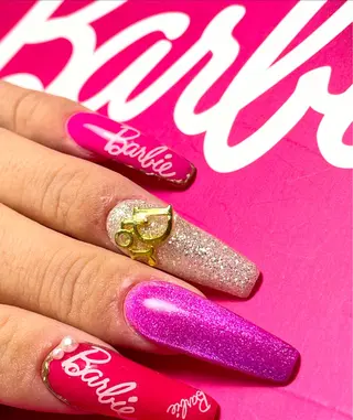 ネイル Bavardage Nailのネイルデザイン