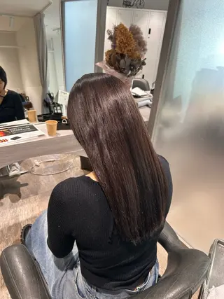 ロング カラー 武井 哉子のヘアスタイル