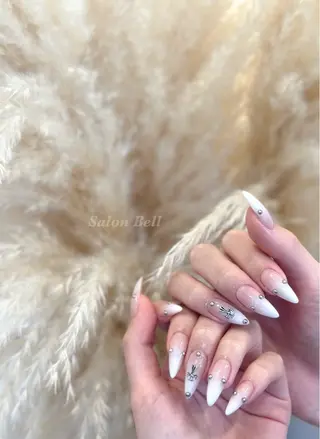 ネイル Bell 富田林店 SAYAKAのネイルデザイン