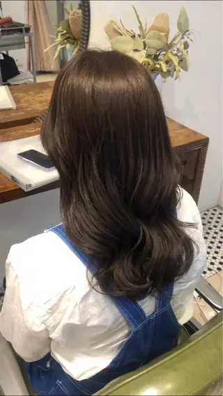 ロング カラー Ofhair 柴田咲喜のエステ・リラクイメージ