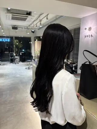 ロング SHEA /縮毛矯正 イソダハルカのヘアスタイル