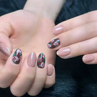ネイル BLUE CORAのネイルデザイン