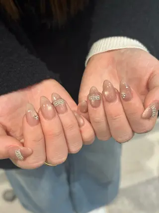 ネイル 韓国𝐧𝐚𝐢𝐥 🇰🇷🤍コガヤマのネイルデザイン