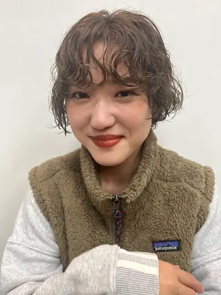 透明感カラー🫧 高田李胡のヘアスタイル