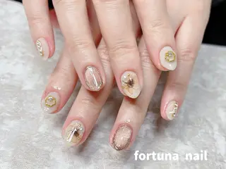 ネイル Nail •Head スパFortunaのネイルデザイン