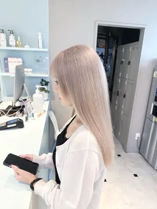 ロング カラー ハイトーン/韓国 レイヤー/るか🎀のヘアスタイル