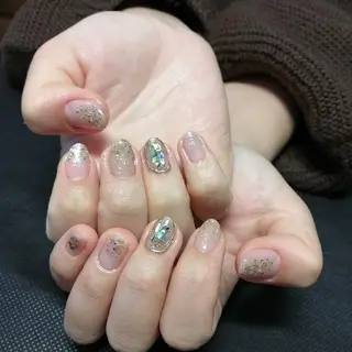 ネイル 平野 亜季のネイルデザイン