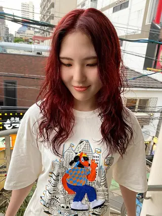 セミロング カラー qiie ワンカラー 黒染め　白髪染めのヘアスタイル
