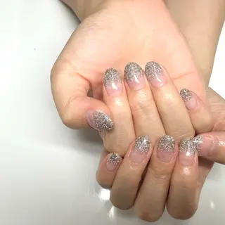 ネイル Moeka ✴︎のネイルデザイン