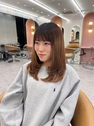 セミロング 縮毛矯正/ストンボブ Wカラー💎ヒデジのヘアスタイル