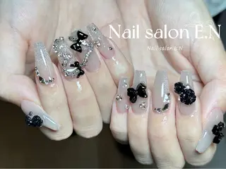 ネイル E.N🦋 長さ出し/持ち込みのネイルデザイン