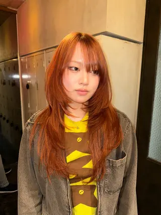 ロング カラー 海外レイヤー/ ブロンドKazuhaのヘアスタイル