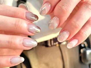 ミディアム maninail moekoのネイルデザイン