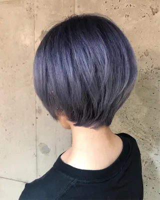 ショート カラー 小島 侑衣のヘアスタイル