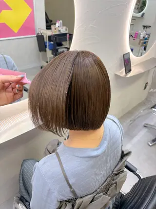 Hz/ヘルツ SHIHOのヘアスタイル