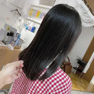 セミロング 髪質改善特化 安東駿介のヘアスタイル