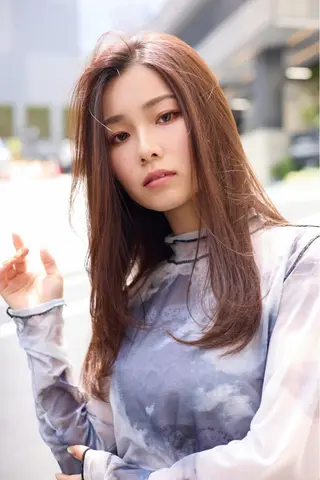 ショート カラー 🫧透明感ケアカラー 守利🫧のヘアスタイル