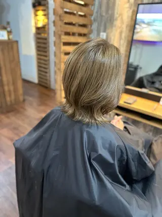ミディアム Luzir⭐︎ GEN⭐︎のヘアスタイル