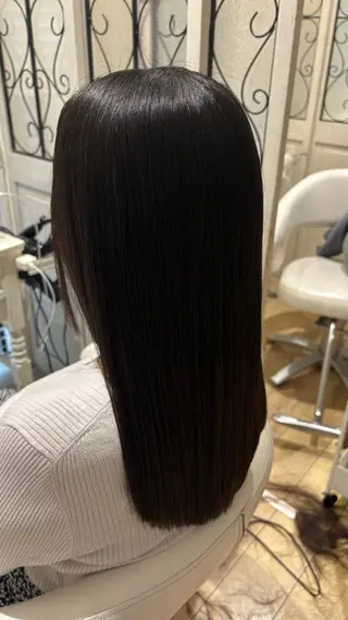 ロング カラー 似合わせ 顔周りYUUGAのヘアスタイル