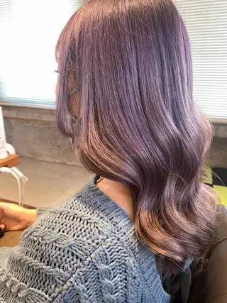 セミロング カラー 齋藤 みさきのヘアスタイル