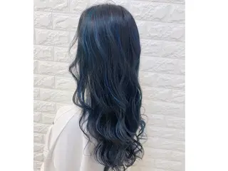 ロング カラー 福森 みずきのヘアスタイル