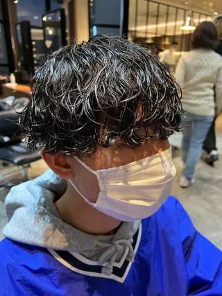 ショート パーマ メンズ 波巻きスパイラルパー マ/シャドウパーマ駿のヘアスタイル
