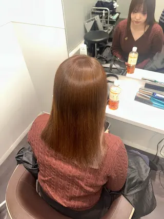 セミロング カラー 美髪特化✨ 伊織✨縮毛矯正✨のヘアスタイル