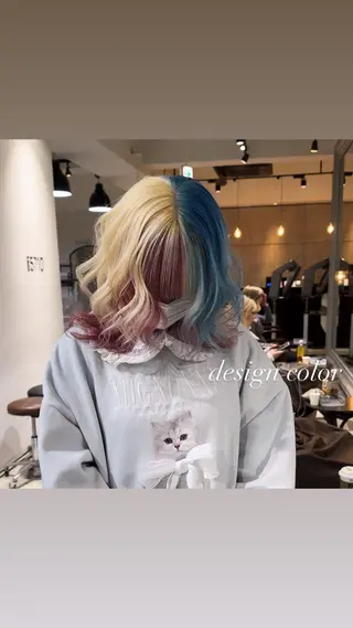 ミディアム カラー 💜ハイトーン💛 マジカルかいちゃんのヘアスタイル