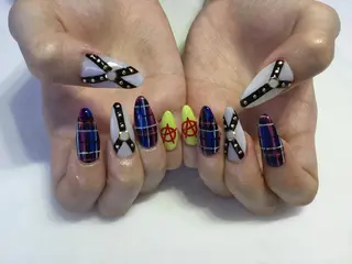 ネイル 💎🐰 saki. m 🐰💎のネイルデザイン