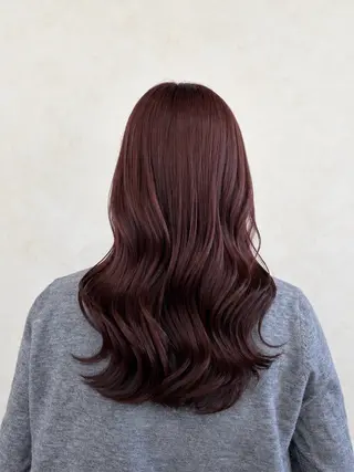 ロング カラー 倉澤 愛理のヘアスタイル