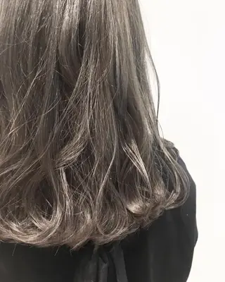セミロング カラー sano sayakaのヘアスタイル