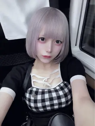 ミディアム カラー ハイトーンエクステ 🎩カズキ🎩のヘアスタイル