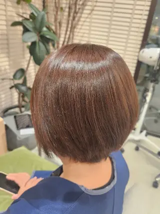 ショート 💜艶髪カラー💜 🎶富川美希🎶のヘアスタイル