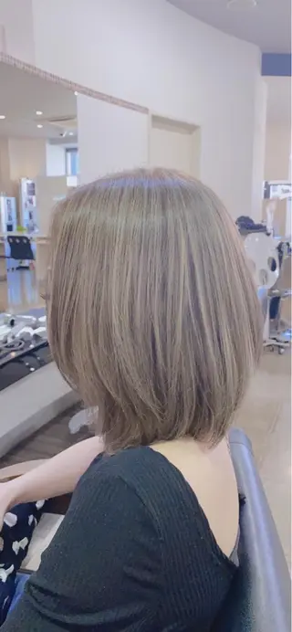 ミディアム ✂️ 小倉ちか✂️のヘアスタイル