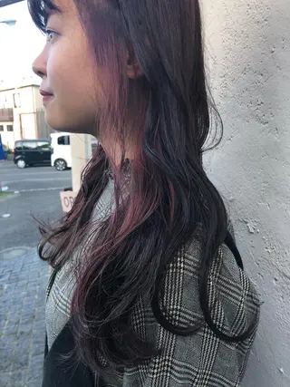 ロング カラー M. YURIのヘアスタイル