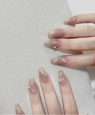 ネイル RAFFINE haru🦋🩵のネイルデザイン