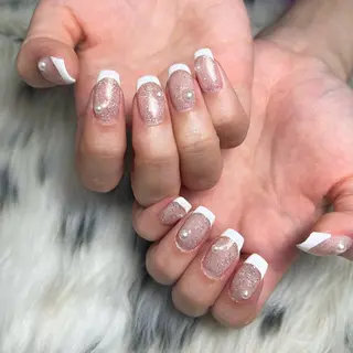 ネイル Laki nailのネイルデザイン