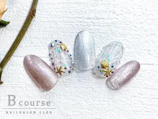 ネイル Cleo伏見店🌿 Momokaのネイルデザイン