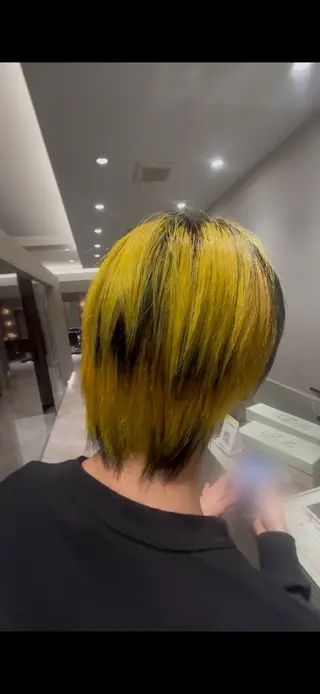 カラー メンズ Sayumi 🪐のヘアスタイル